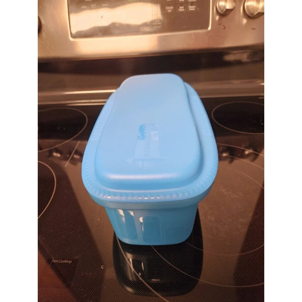 Blue Tupperware Microwave Pasta Maker Spaghetti Cooker #6775A W/ Lid #7209A EUC